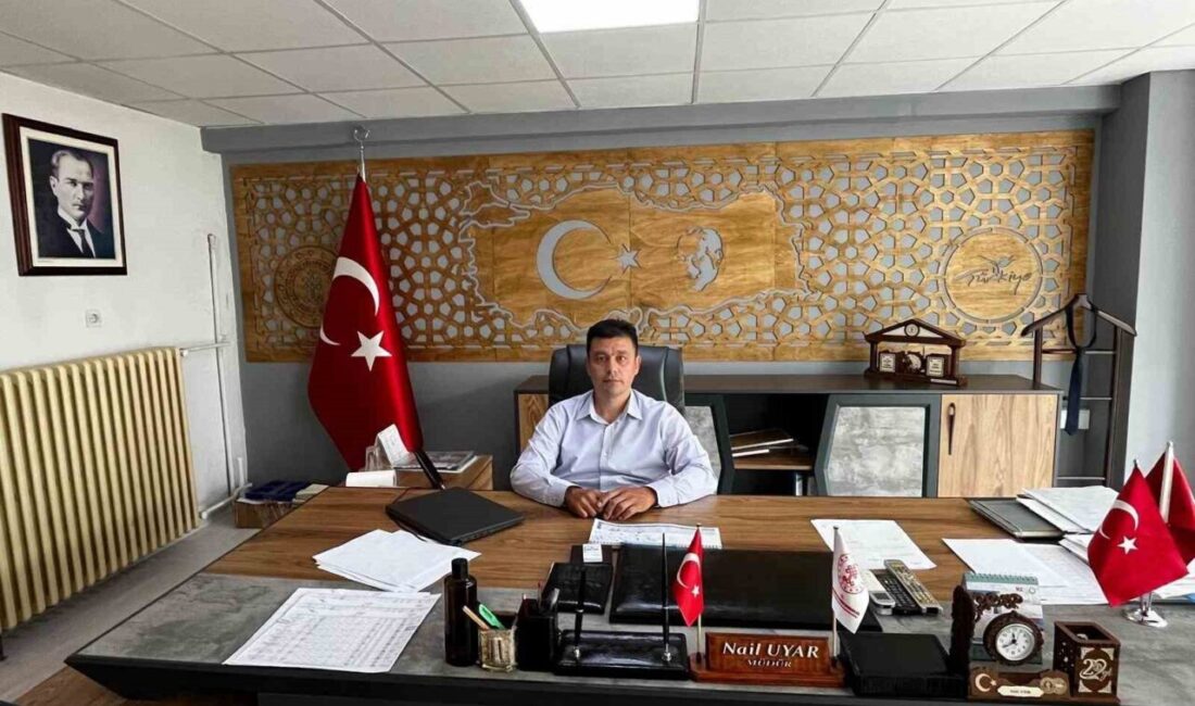 Türkiye’nin dört bir yanında gerçekleştirdiği arkeolojik kazılar ve bilimsel çalışmalarıyla