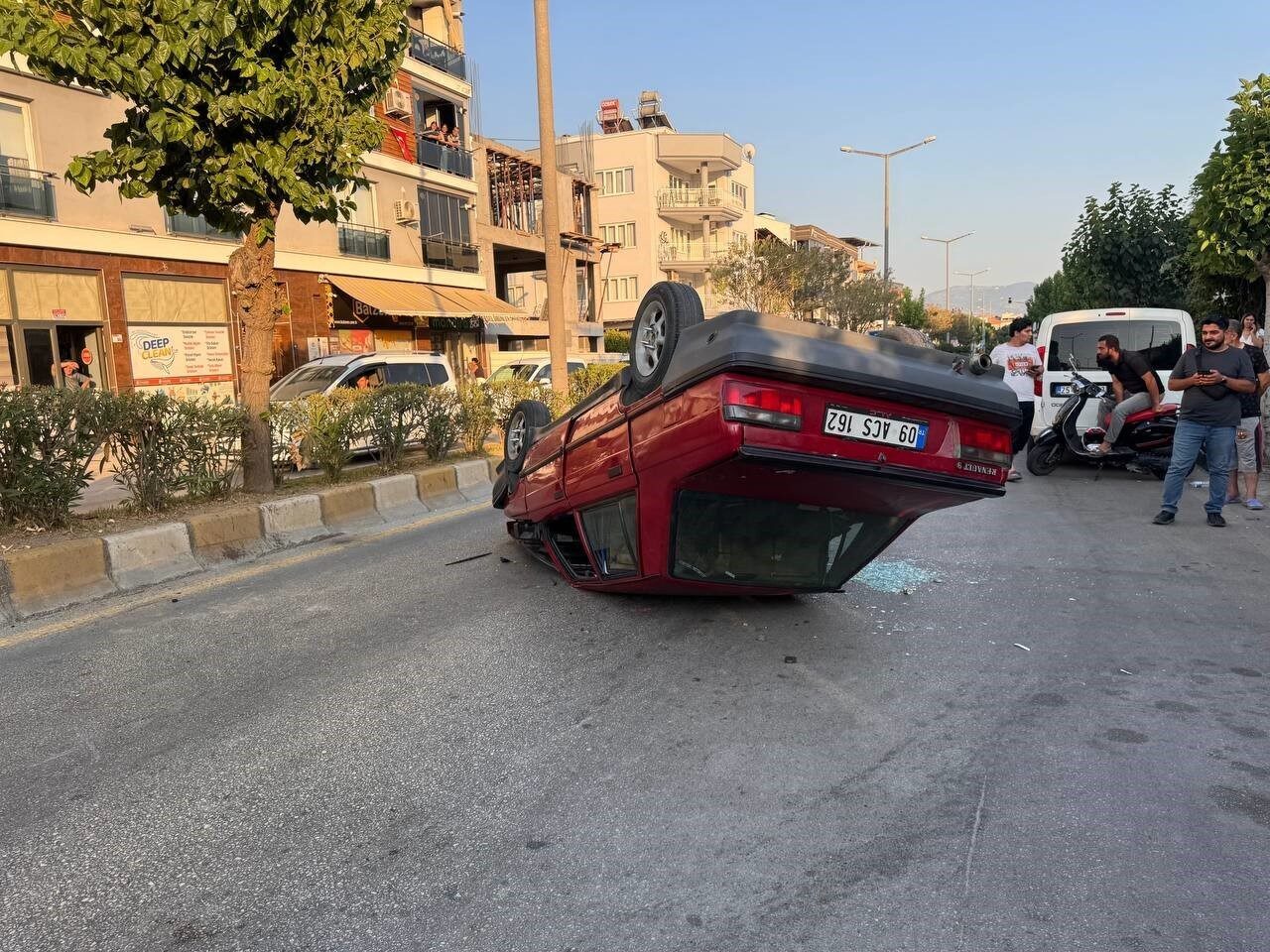 Aydın’ın Efeler ilçesinde direksiyonun başına geçen 15 yaşındaki gencin kullandığı