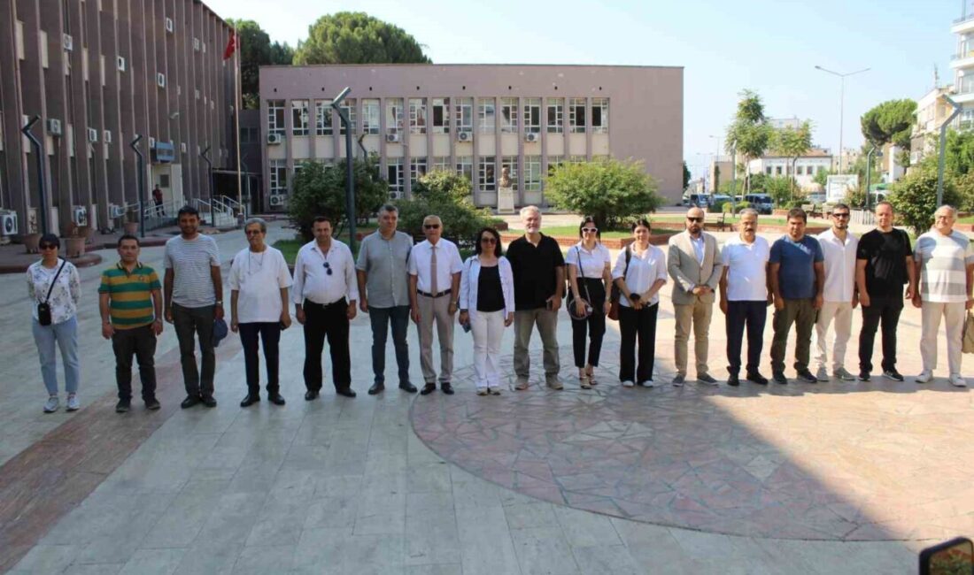 Aydın’da görev yapan gazeteciler 24 Temmuz Basın Bayramı dolayısıyla düzenlenen