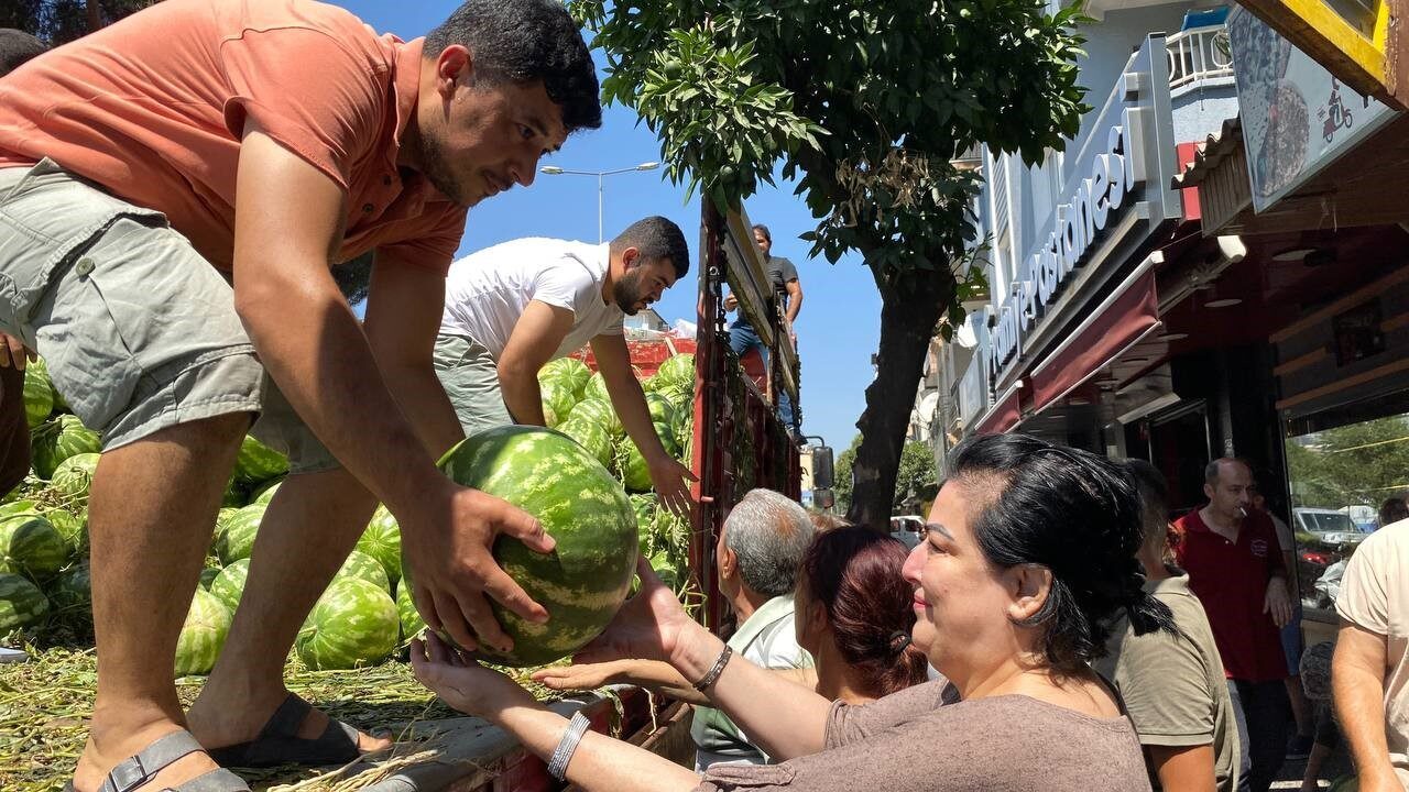 Aydın’ın Efeler ilçesinde bir yıl önce vefat eden Mehmet İnan’ın