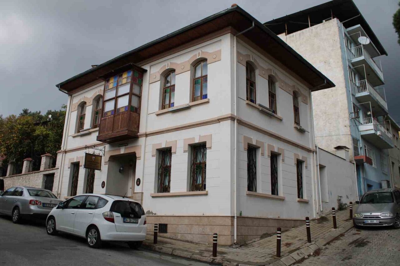 Cumhuriyet’in ilk yıllarında Aydın’a getirilen Macar ustalar tarafından inşa edilen