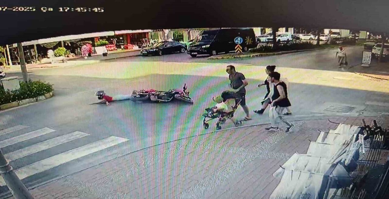 Antalya’da aynı noktada 1 saat arayla meydana gelen motosiklet kazalarında