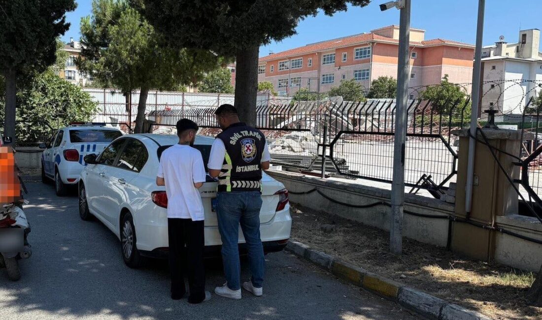 İstanbul Bahçelievler’de tek teker üzerinde gidip hem kendini hem de