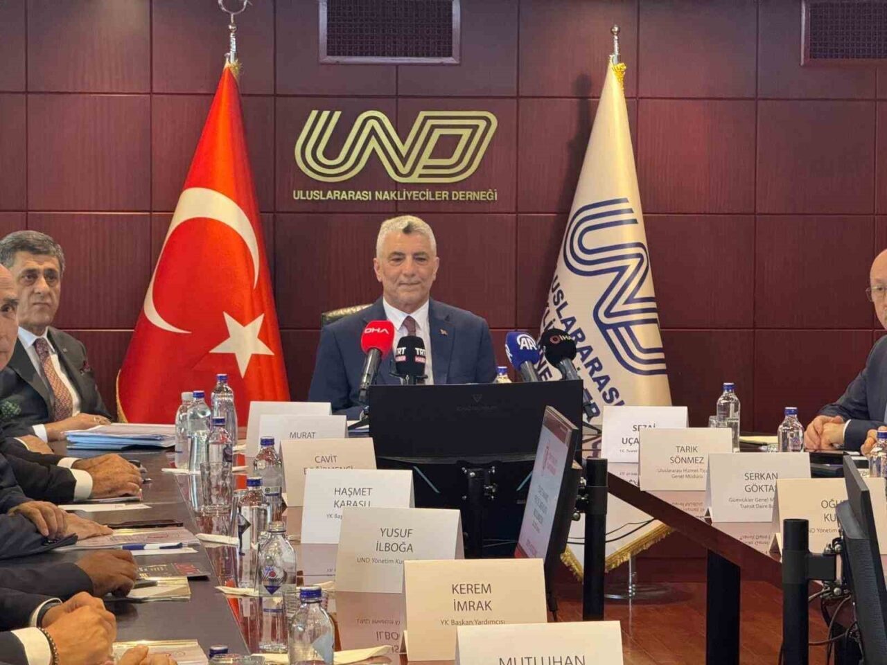 Ticaret Bakanı Ömer Bolat, “40 milyar dolarlık ihracat geliri getiren