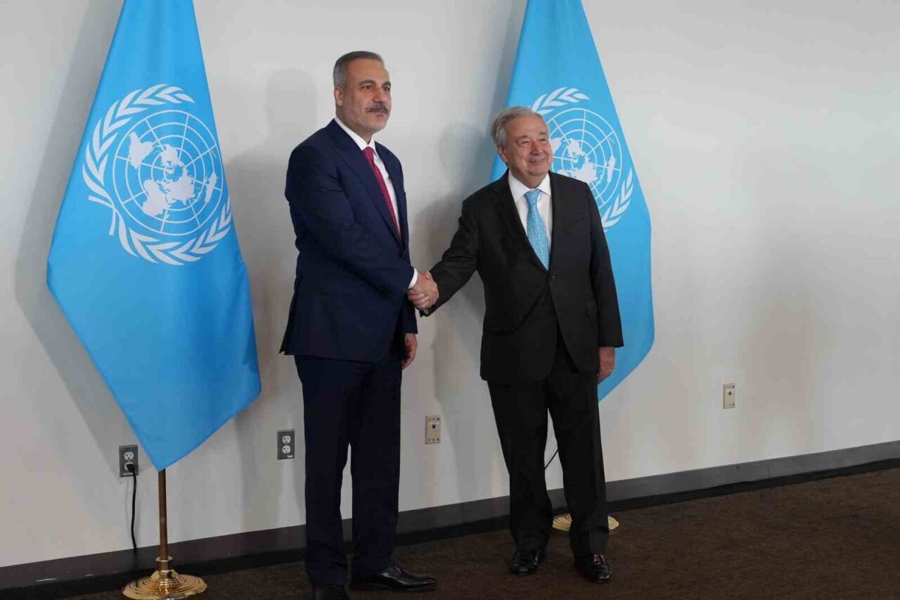 Dışişleri Bakanı Hakan Fidan, Kıbrıs konulu gayrıresmi toplantı kapsamında New