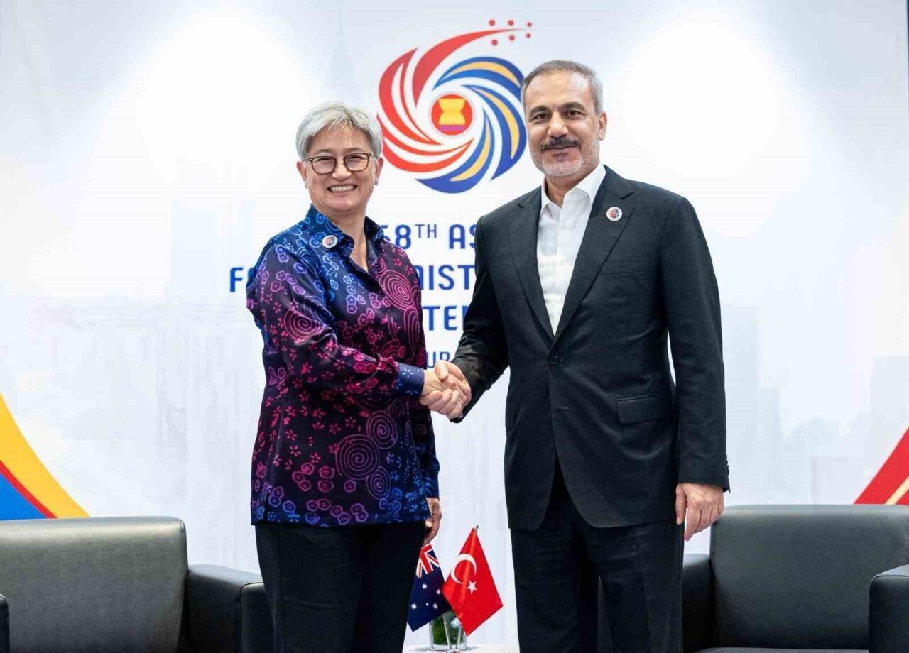 Dışişleri Bakanı Hakan Fidan, Malezya’da Avustralyalı mevkidaşı Penny Wong ile