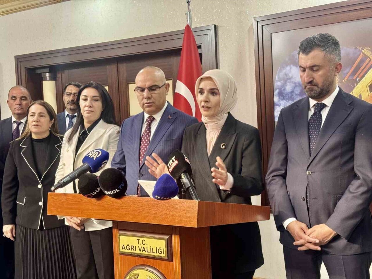 Aile ve Sosyal Hizmetler Bakanı Mahinur Özdemir Göktaş, son 23