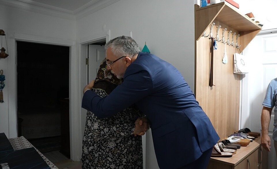 Çalışma ve Sosyal Güvenlik Bakanı Vedat Işıkhan, Sosyal Güvenlik Kurumu