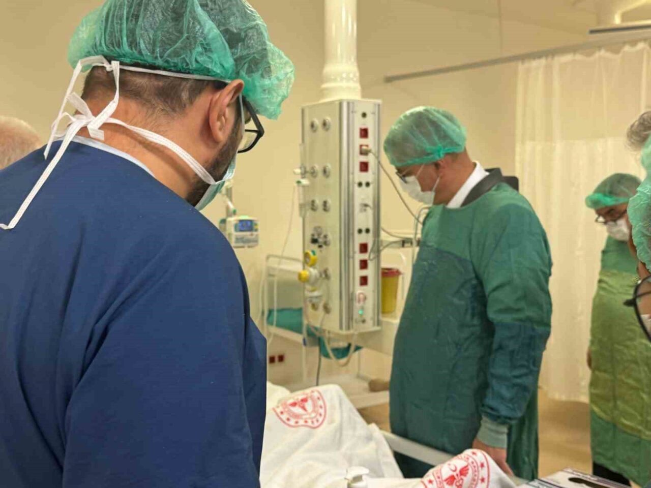 Eskişehir’in Seyitgazi ilçesindeki orman yangınında yaralanan ve dün Sağlık Bakanı