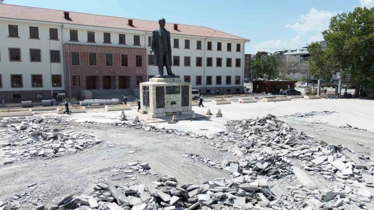 Çevre, Şehircilik ve İklim Değişikliği Bakanı Murat Kurum’un Malatya ziyareti