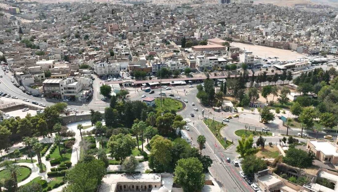 Şanlıurfa Büyükşehir Belediye Başkanı Mehmet Kasım Gülpınar, Balıklıgöl çevresindeki tarihi