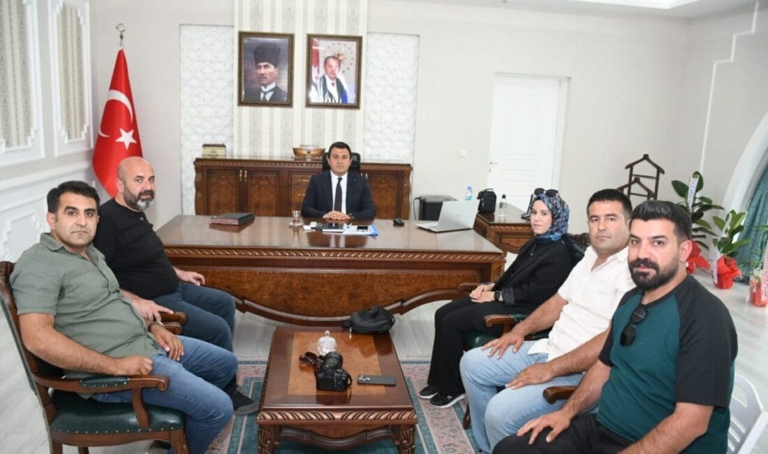 Patnos’a yeni atanan Kaymakam Burak Dertlioğlu’na, ilçedeki yerel ve ulusal