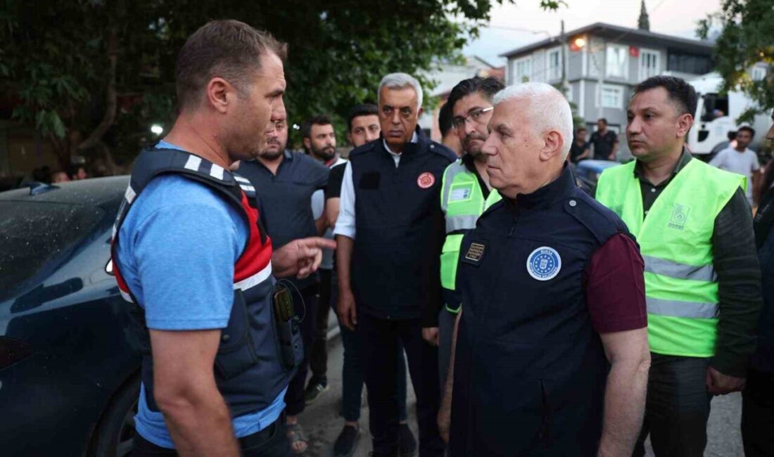 Bursa Büyükşehir Belediye Başkanı Mustafa Bozbey, Kestel ilçesinde başlayan ve