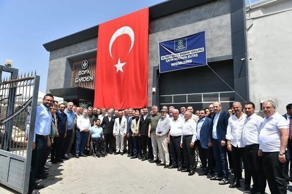 Kayseri Büyükşehir Belediye Başkanı Dr. Memduh Büyükkılıç; AK Parti Genel