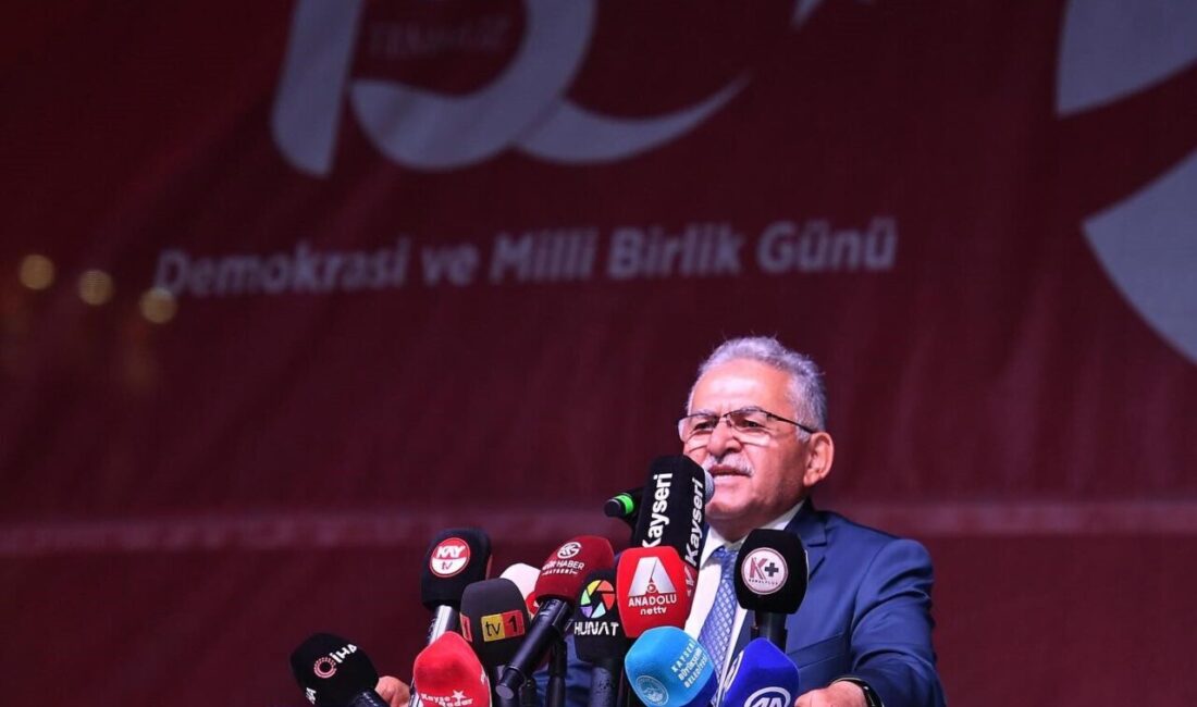 Kayseri Büyükşehir Belediye Başkanı Dr. Memduh Büyükkılıç, 15 Temmuz Demokrasi