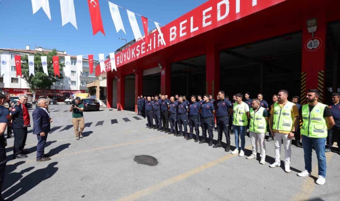 Kayseri Büyükşehir Belediye Başkanı Dr. Memduh Büyükkılıç; İzmir ve Manisa’da