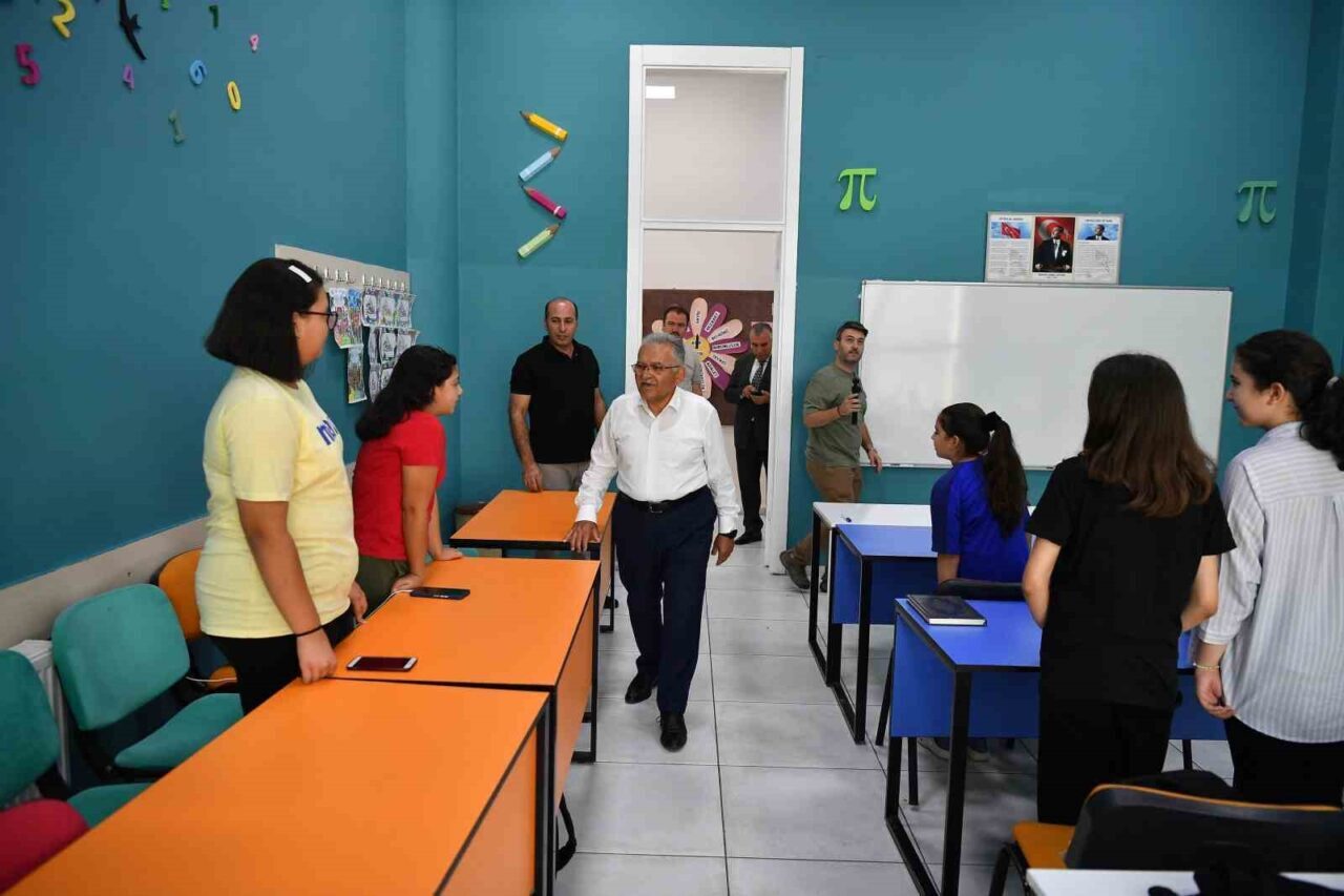 Kayseri Büyükşehir Belediye Başkanı Dr. Memduh Büyükkılıç; Talas Sosyal Yaşam