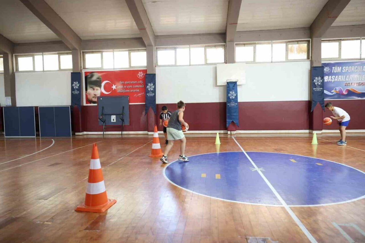 Sosyal belediyecilik anlayışıyla her yaş grubuna hitap eden projeleri hayata