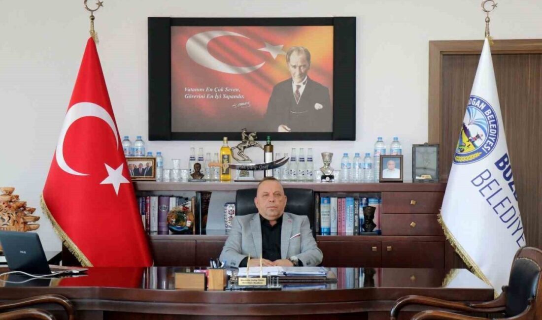 Bozdoğan Belediye Başkanı Mustafa Galip Özel, Eskişehir’in Seyitgazi ilçesinde çıkan