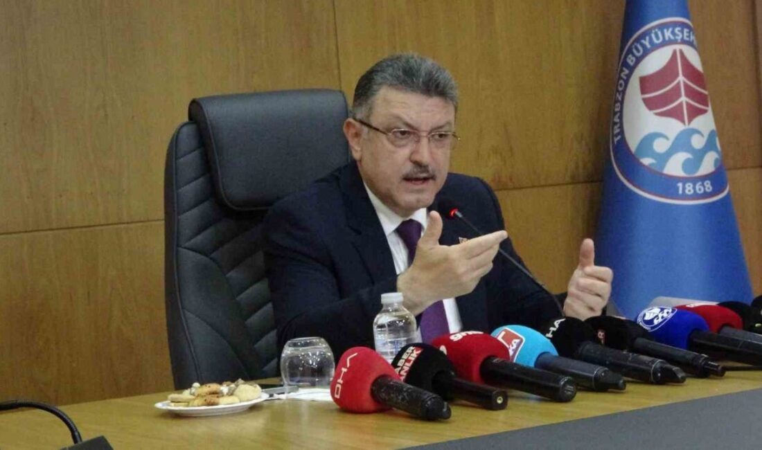 Trabzon Büyükşehir Belediye Başkanı Ahmet Metin Genç, Cumhuriyet Halk Partisi