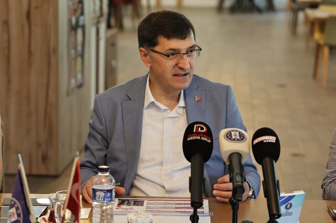 Kütahya Belediye Başkanı Eyüp Kahveci, Nisan, Mayıs ve Haziran aylarını