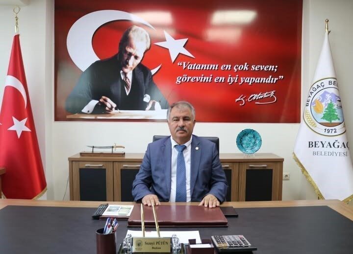 Eskişehir’in Seyitgazi ilçesinde meydana gelen orman yangınında alevlerin arasında kalarak