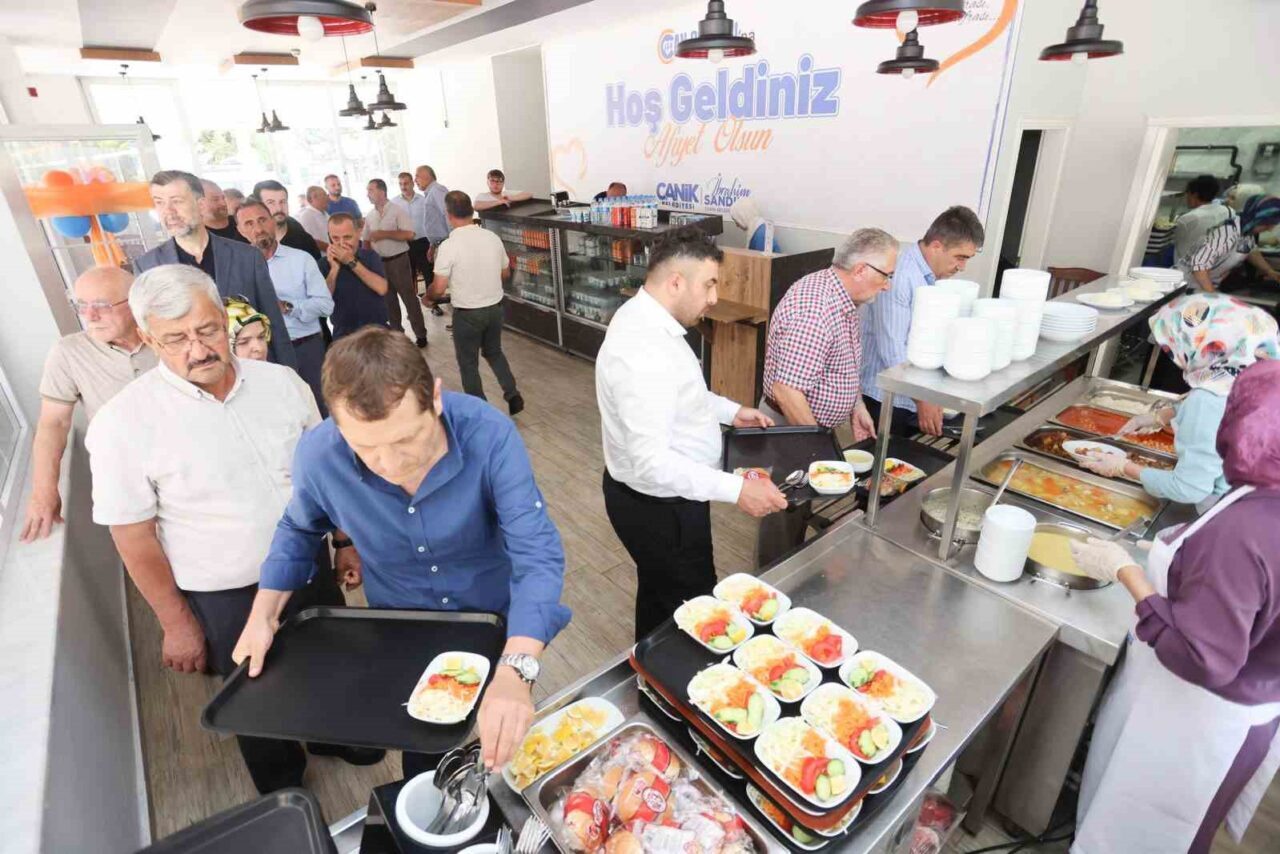 Samsun’un Canik Belediye Başkanı İbrahim Sandıkçı, bir süre önce hizmete