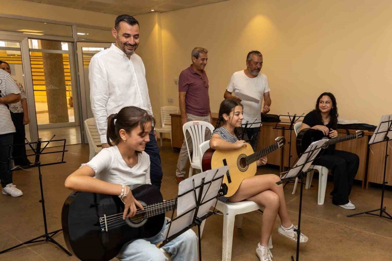 Manavgat Belediyesi Başkan Vekili Av. Mehmet Çiçek, belediye hizmetlerinin aksamadan