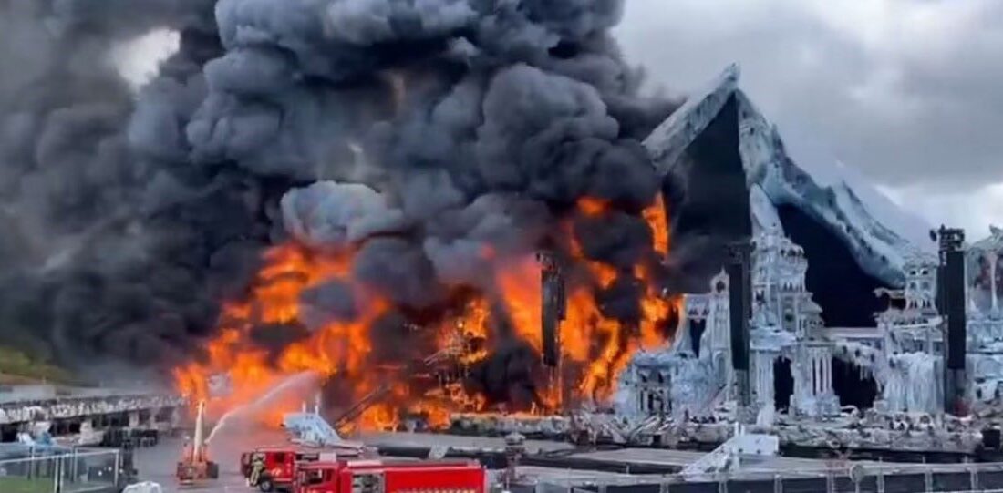 Belçika’da yapılması planlanan Tomorrowland elektronik müzik festivalinin ana sahnesi çıkan