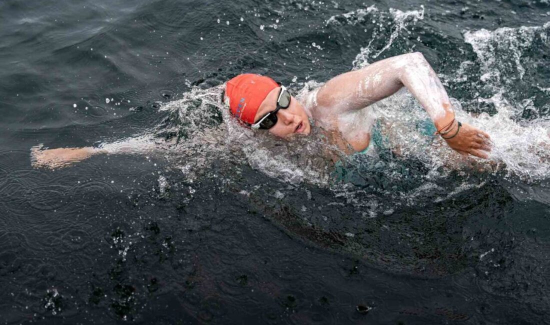 Milli ultra maraton yüzücü Bengisu Avcı, dünyanın en zorlu meydan