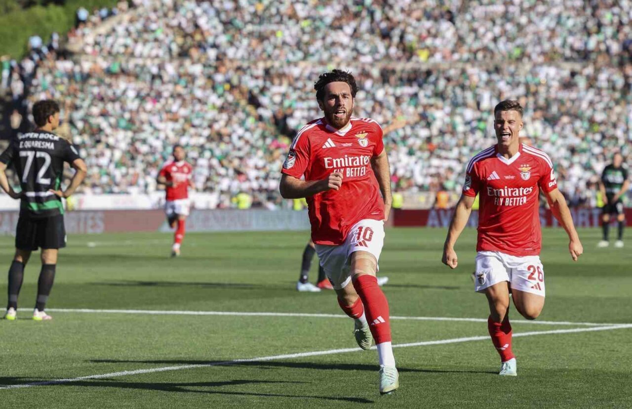 Beşiktaş, Benfica’da oynanan milli oyuncu Orkun Kökçü’nün transferini Kamuyu Aydınlatma