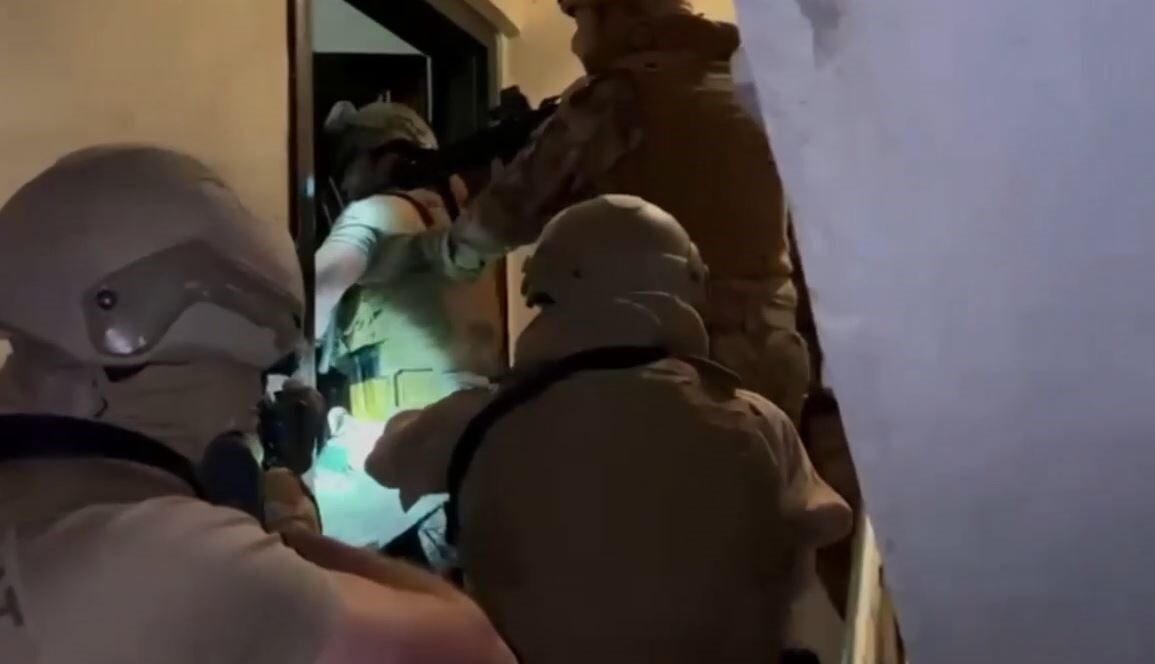 İstanbul’un Beşiktaş ve Sarıyer ilçelerinde farklı zamanlarda restoran ve oto