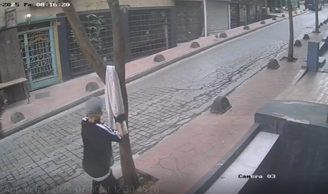 Beyoğlu’nda, bir iş yerini kurşun yağmuruna tutan şahıs ile ona