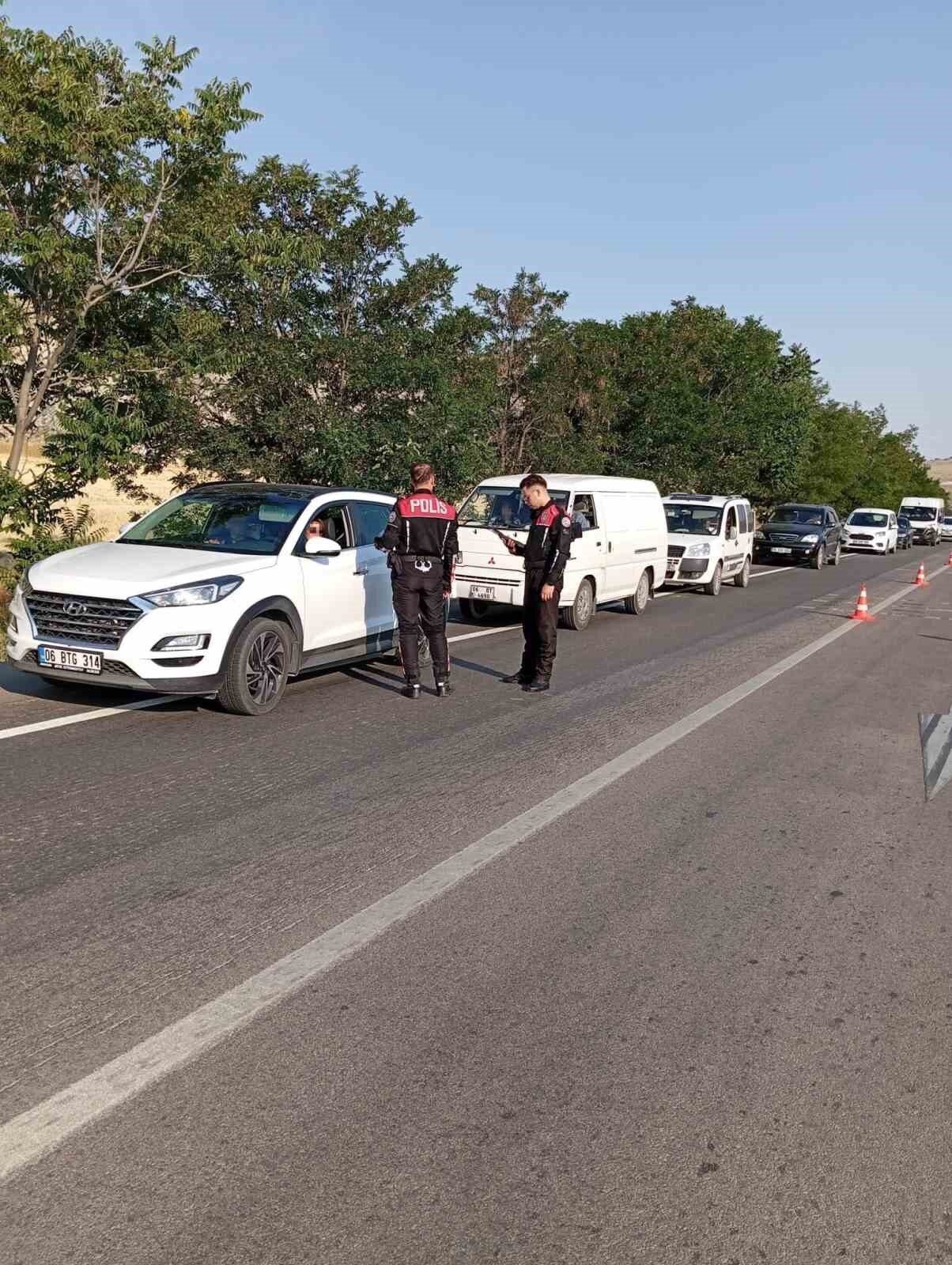 Ankara’nın Beypazarı ilçesinde, Beypazarı Emniyet Müdürlüğü Asayiş Büro ekipleri ve