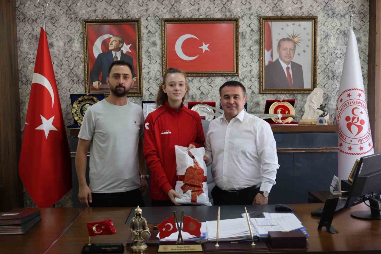 Ankara’da düzenlenen Anadolu Yıldızlar Ligi Taekwondo Final Müsabakaları’nda Türkiye ikincisi