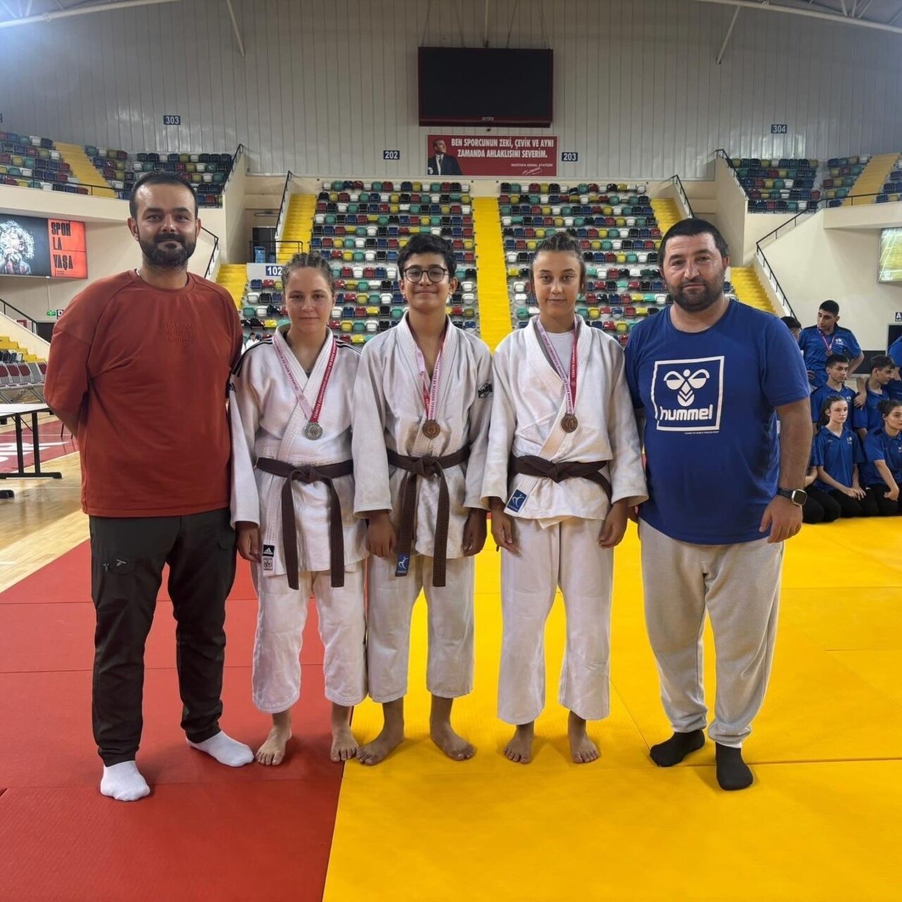 Balıkesir’de düzenlenen turnuvada Bilecikli sporcular toplamda 1 gümüş ve 2