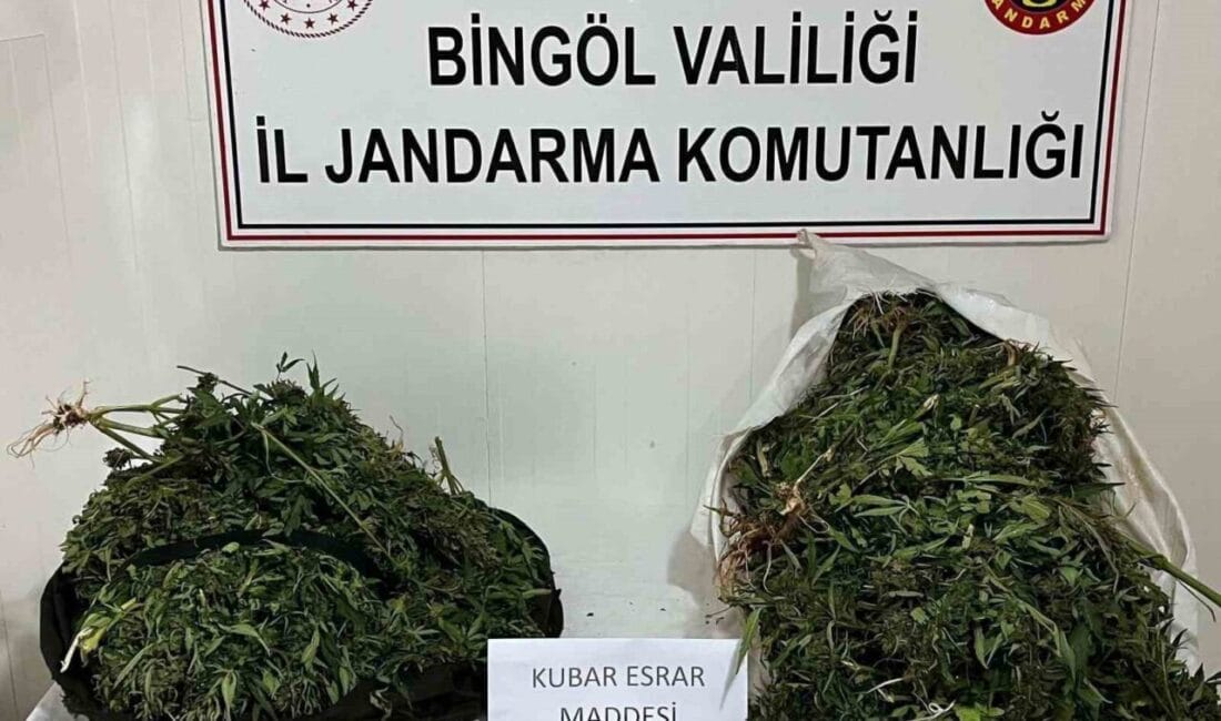 Bingöl’de durdurulan bir aracın bagajında 17 kilo 936 gram kubar