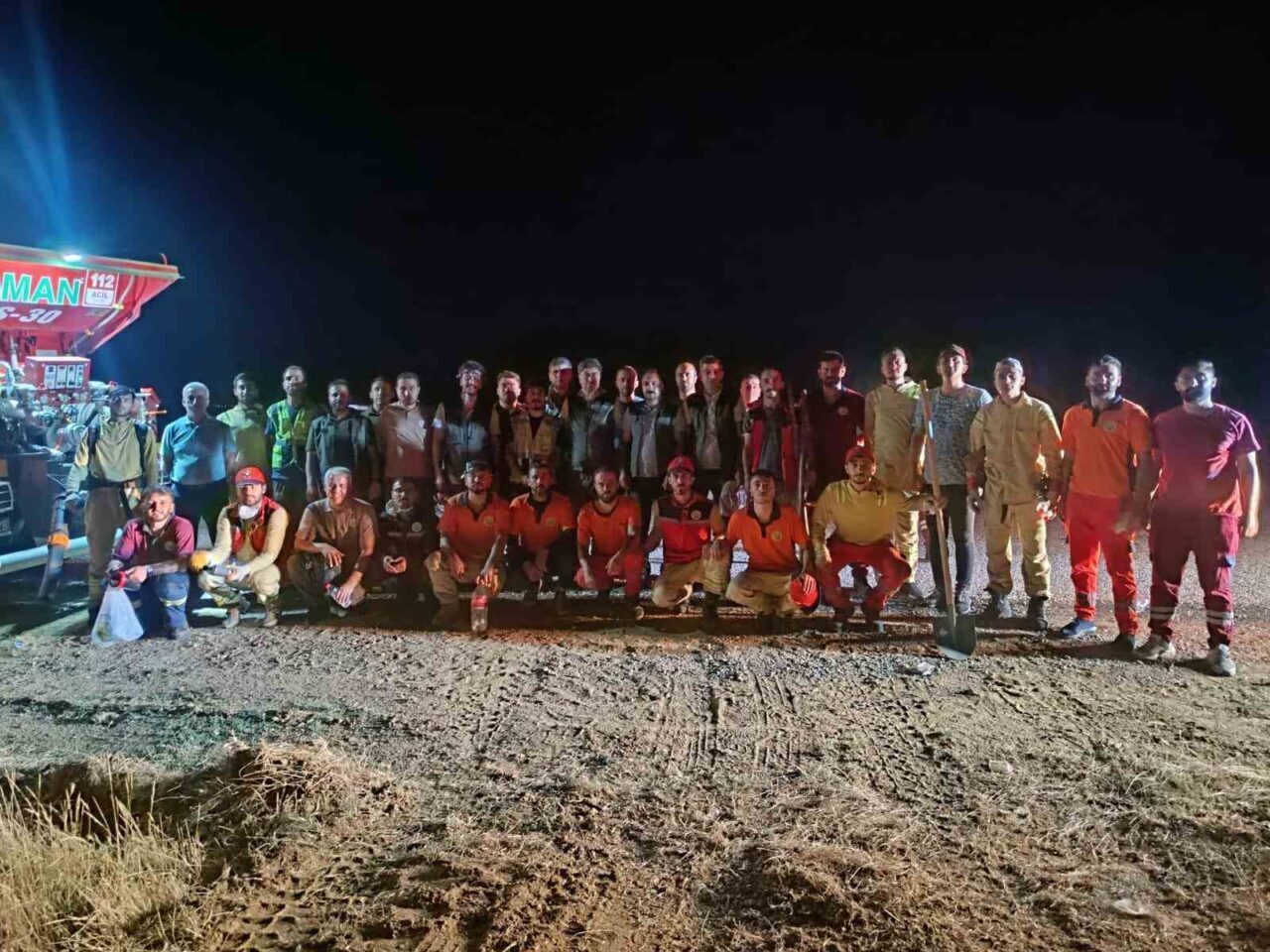 Bingöl’ün Genç ilçesinde çıkan orman yangını ekiplerin müdahalesi ile kontrol