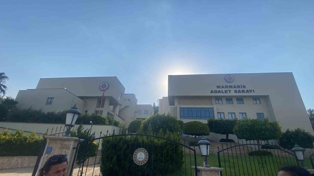 Muğla’nın Marmaris ilçesinde teknede çıkan kavgada bir kişinin hayatını kaybettiği