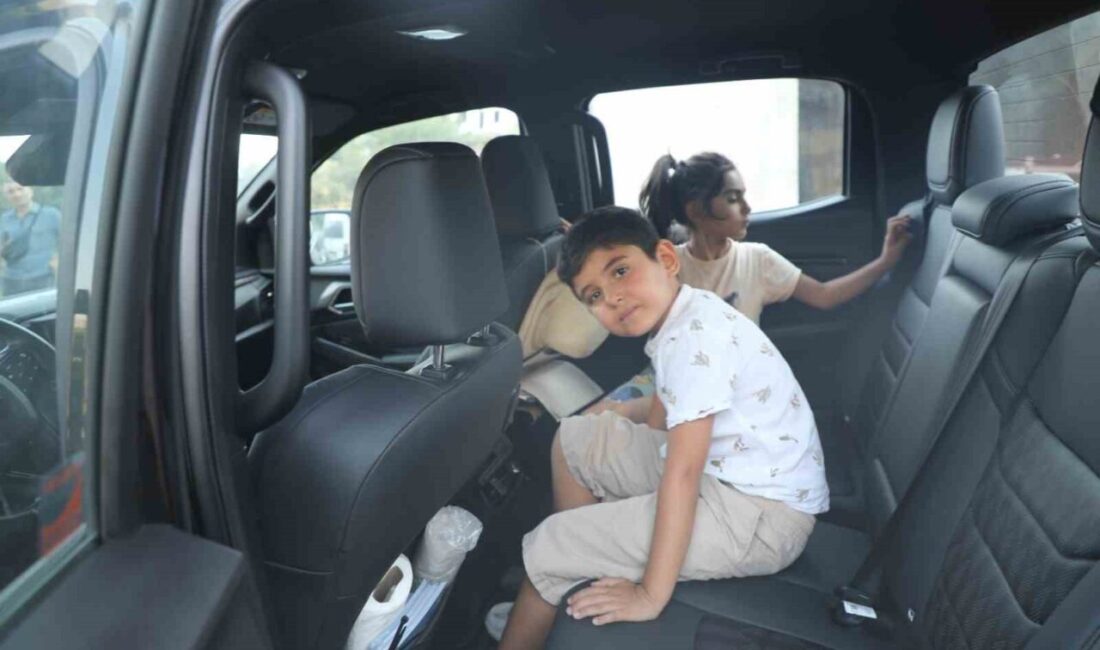 Muğla Büyükşehir Belediyesi, 6 yaşındaki otizmli birey Görkem Uğur Yücel’in