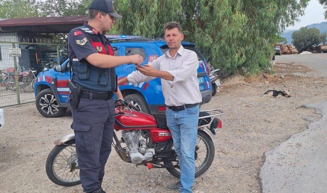 Aydın’ın Bozdoğan ilçesinde yapılan yol kontrolünde durdurulan motosikletin 1 yıldır