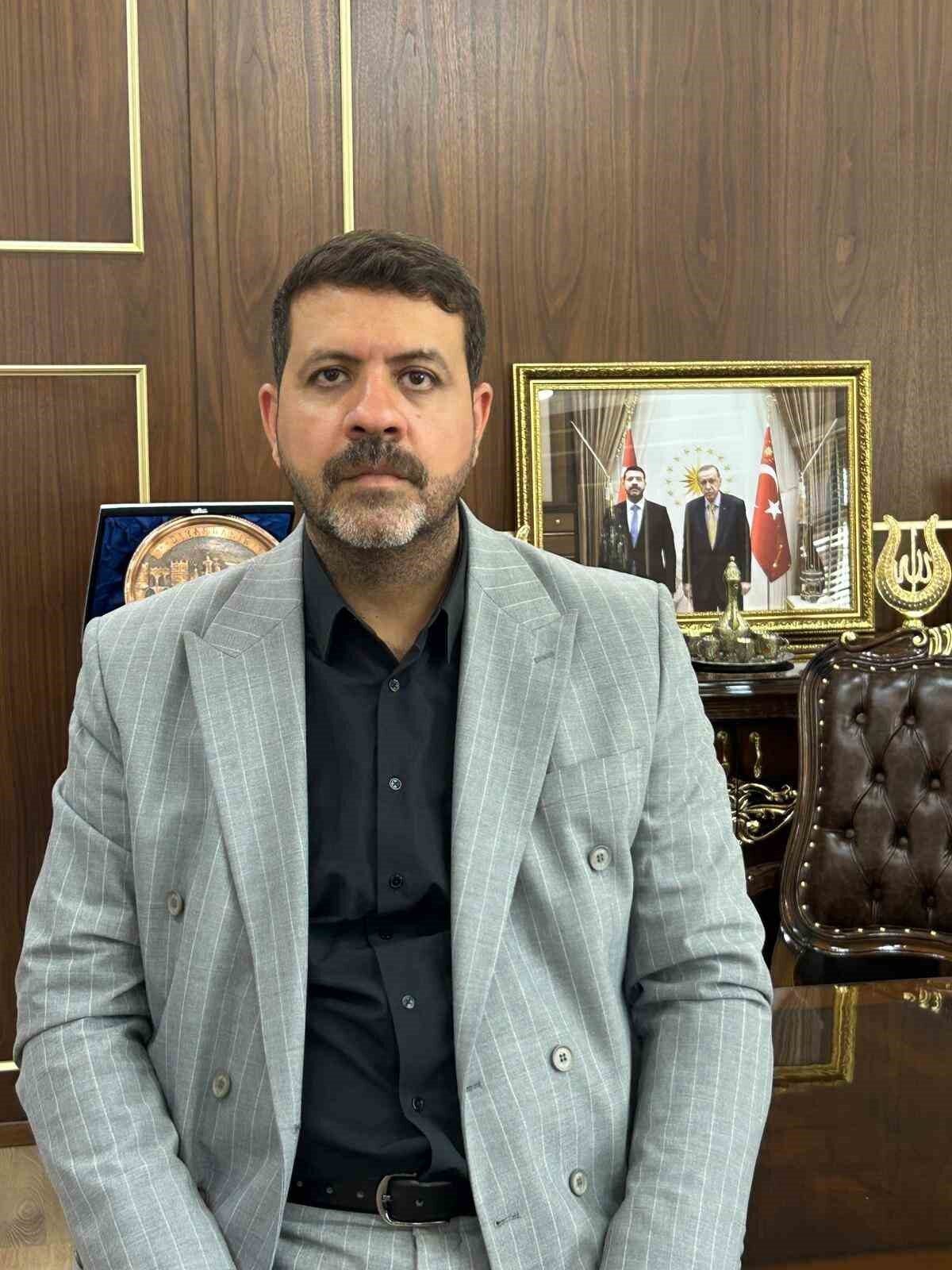 Diyarbakırlı kanaat önderi ve iş adamı Mehmet Bozkuş, Gazeteciler ve