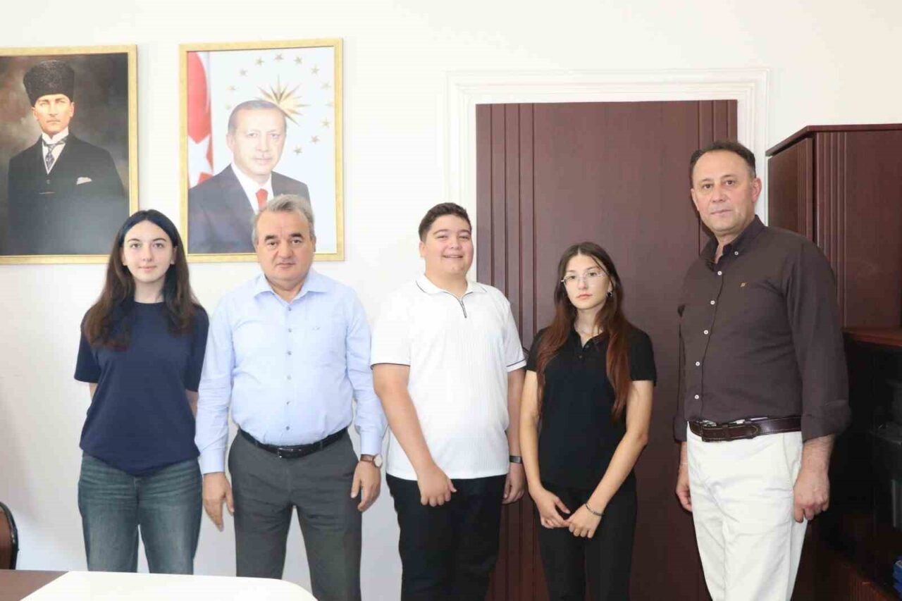 Bozüyük Kaymakamı Adem Öztürk, 2025 Liselere Geçiş Sistemi (LGS) sınavında