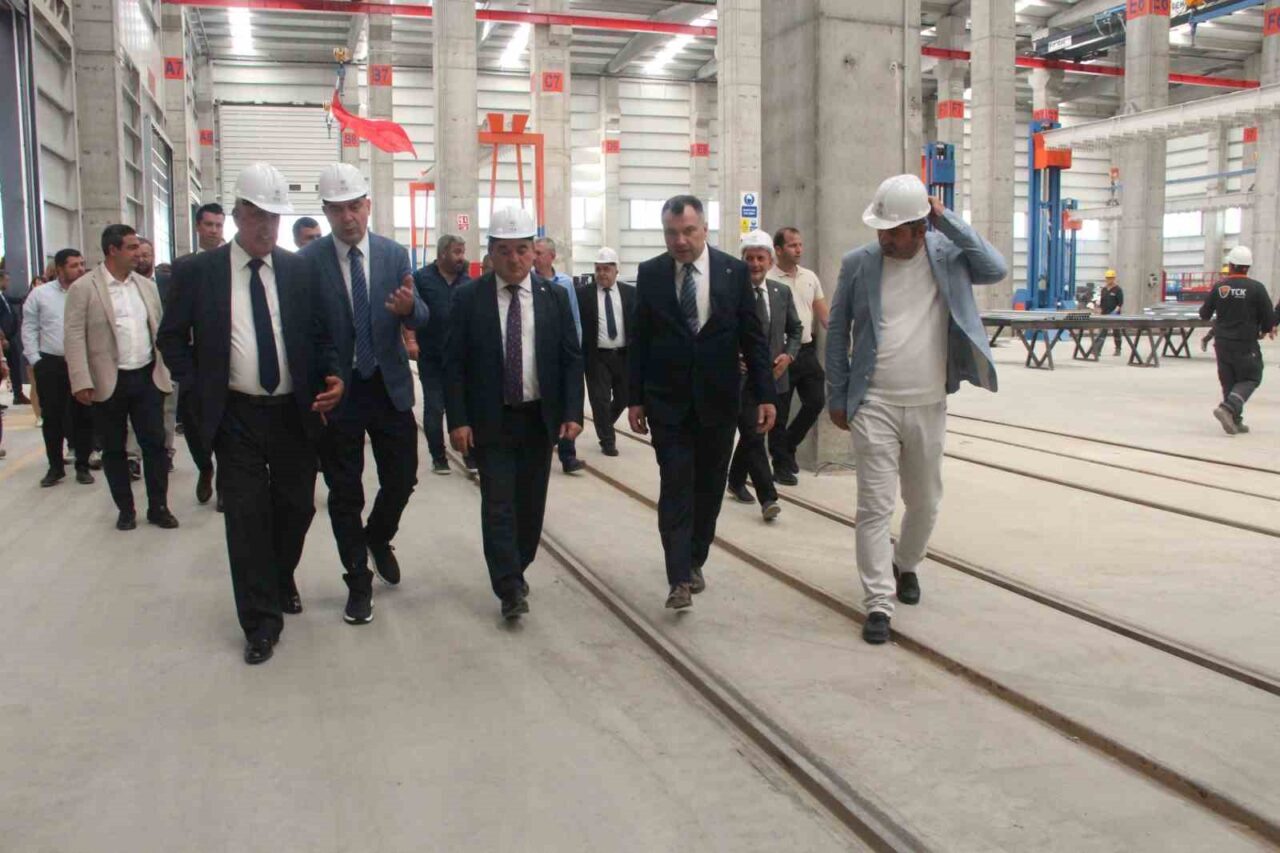 Önceki gün Bozüyük Organize Sanayi Bölgesi’nde 1 milyar 350 milyon