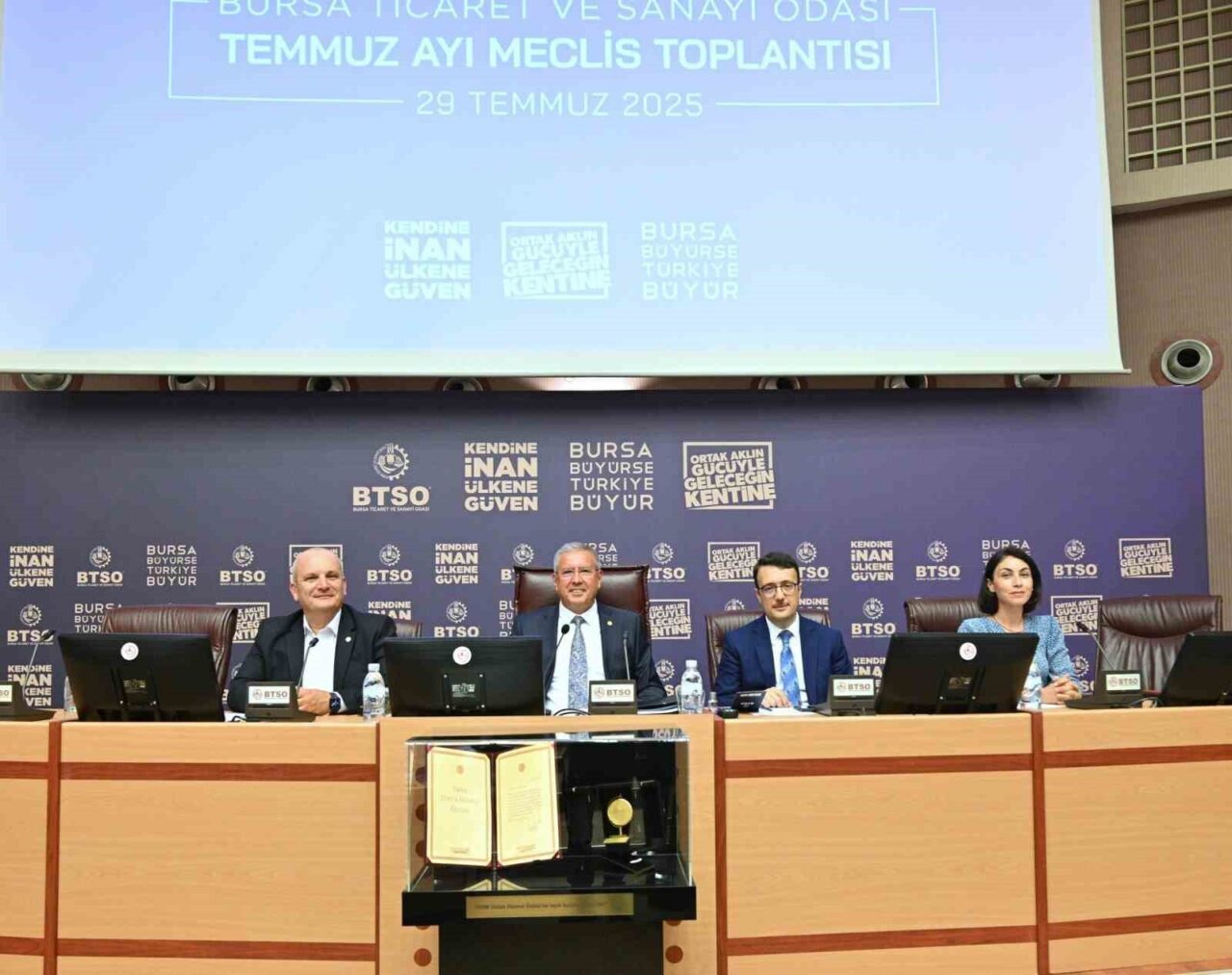 BTSO Yönetim Kurulu Başkanı İbrahim Burkay, 2013 yılında ortaya koydukları