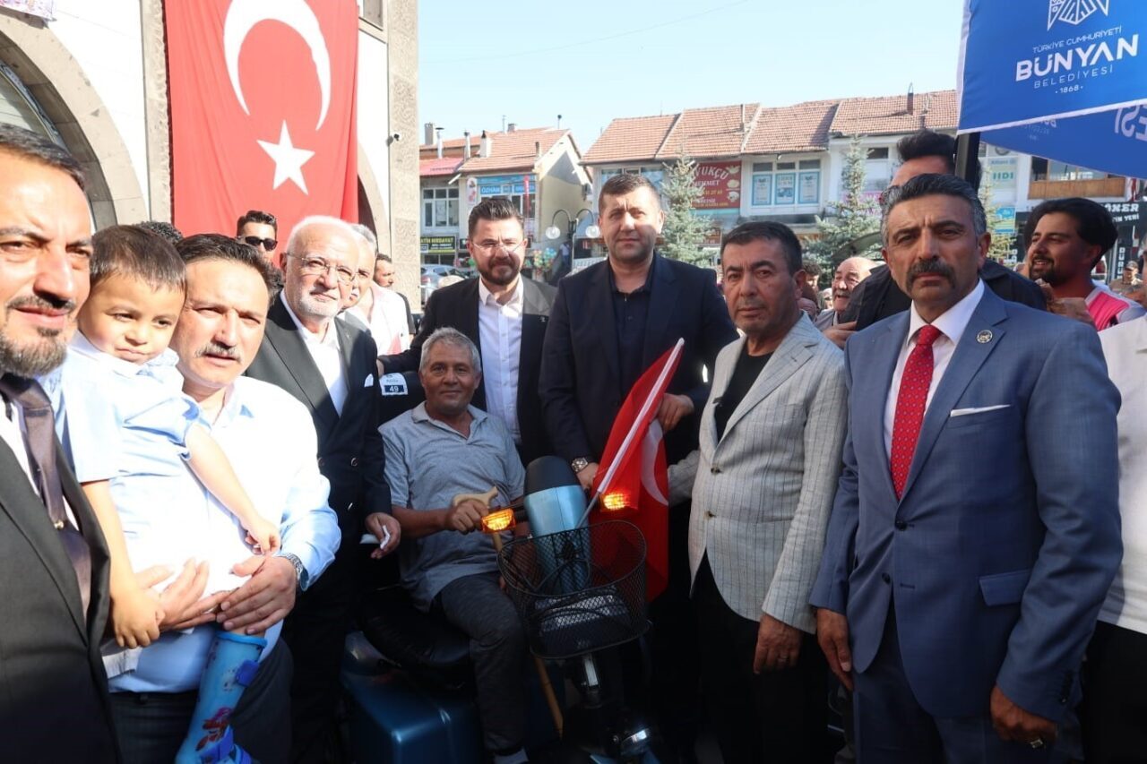 Bünyan Belediyesi; Kadın ve Gençlik Merkezi’nde anlamlı bir etkinliğe ev