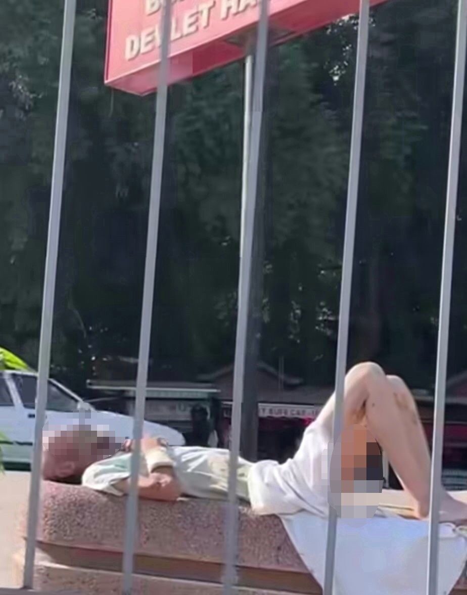 Bursa İl Sağlık Müdürlüğü, sosyal medyada yer alan kimsesiz hasta