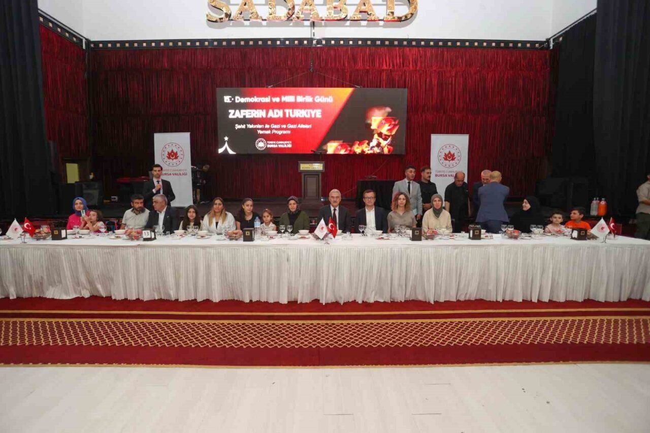 Bursa Valiliği, 15 Temmuz’un 9. yıl dönümünde şehit yakınları ve