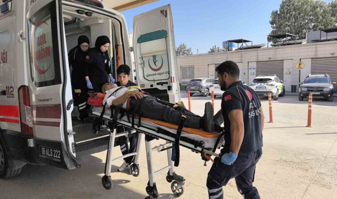 Bursa’nın İnegöl ilçesinde 3 aracın karıştığı zincirleme kazada 1 kişi