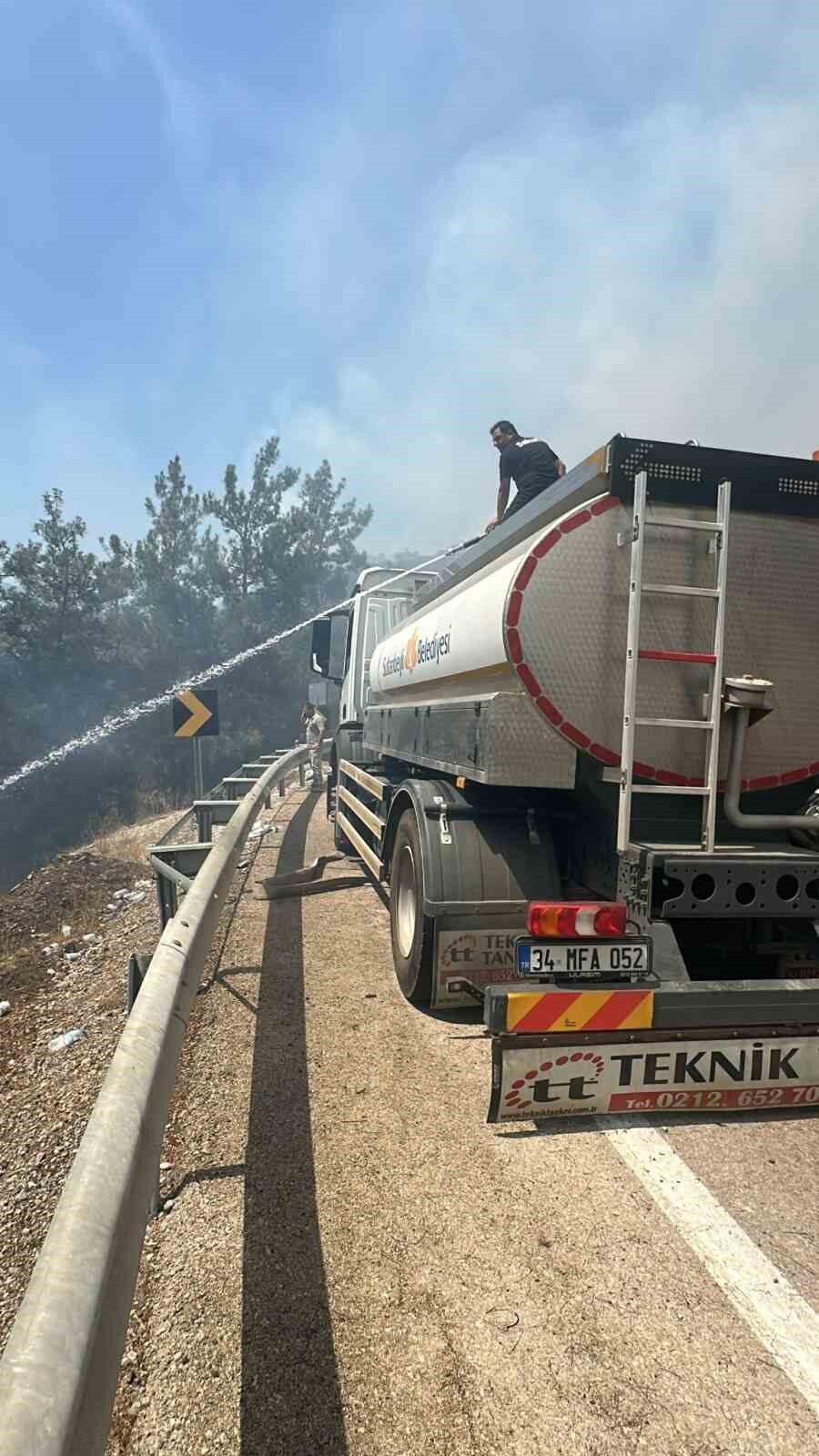 Bursa’da meydana gelen orman yangınlarına müdahale çalışmalarına destek amacıyla Sultanbeyli